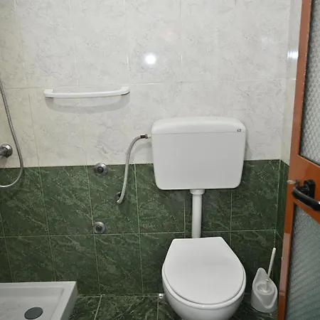 Kulla Pensionat 3*